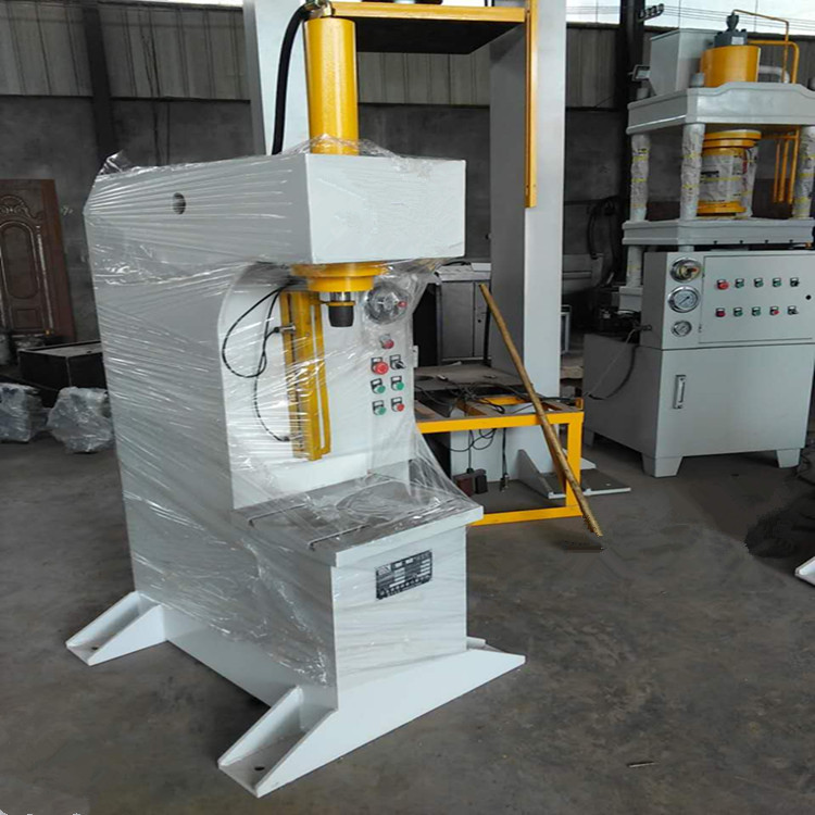 5噸單臂.jpg2 5噸單臂.jpg2